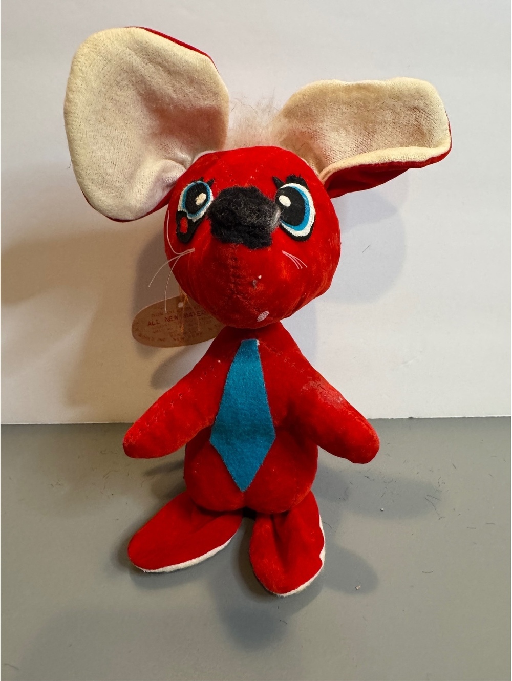 Vtg 1960s Fun-World Huggles Red Mouse Plush Sawdust Filled Toy Japan W/ Tag